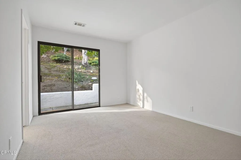 925 Vallecito Drive, Ventura, California 93001 home-pic-35